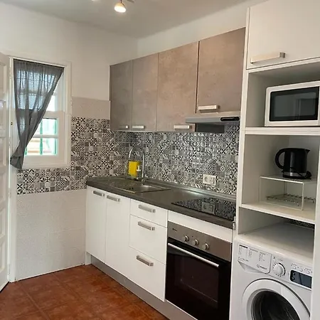 Apartment Reby Bastian Costa Teguise