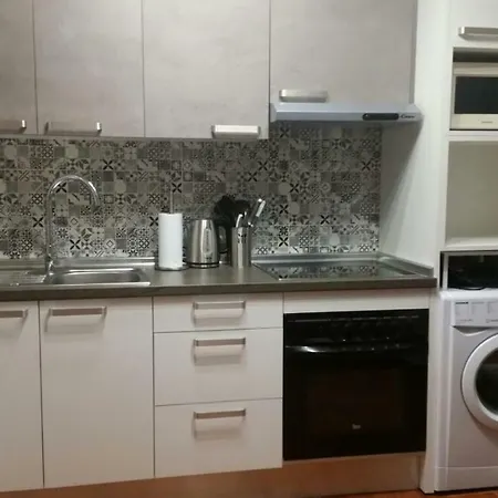 Reby Bastian Apartment *
