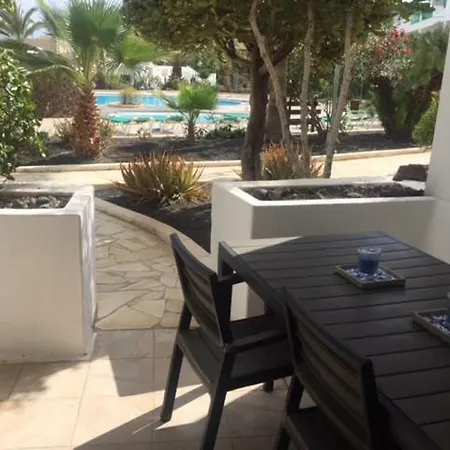 Reby Bastian * Costa Teguise